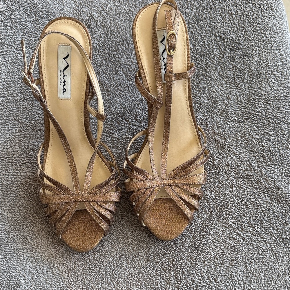 MIA Women's metallic Strappy Heels